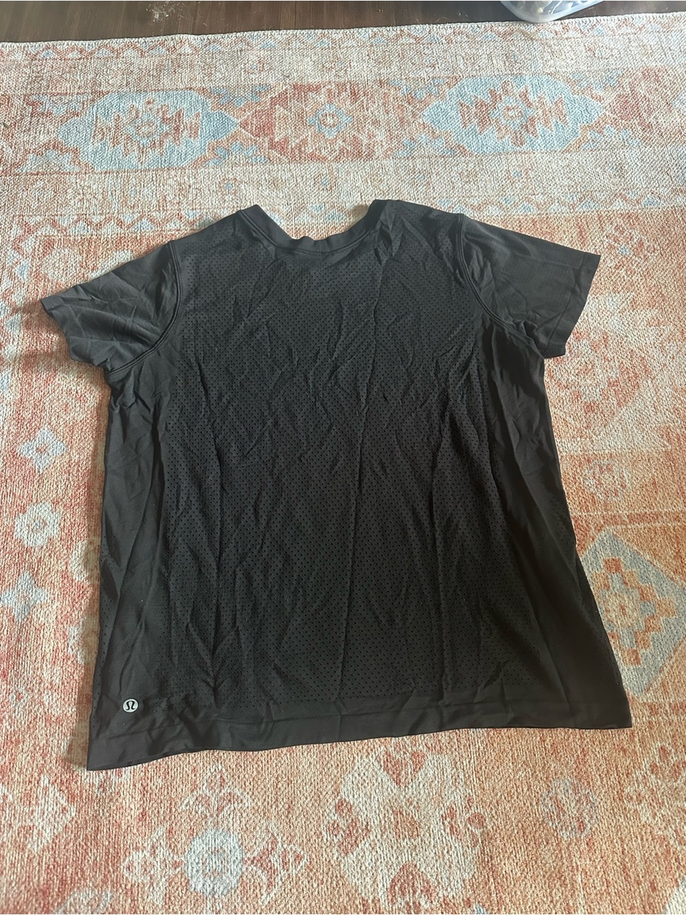 Lululemon Breeze By Short Sleeve *Squad
Black W3AWPS size 8 - Picture 3 of 6